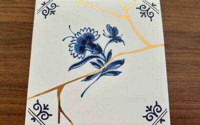 Kintsugi Flower: Embrace Your Journey, Celebrate Your Growth